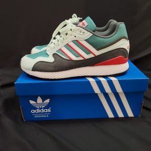 Adidas Ultra Tech
